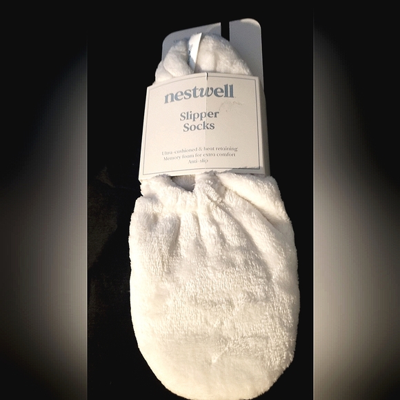 Nestwell Shoes Nestwell Slipper Socks Memory Foam Ultra Cushioned